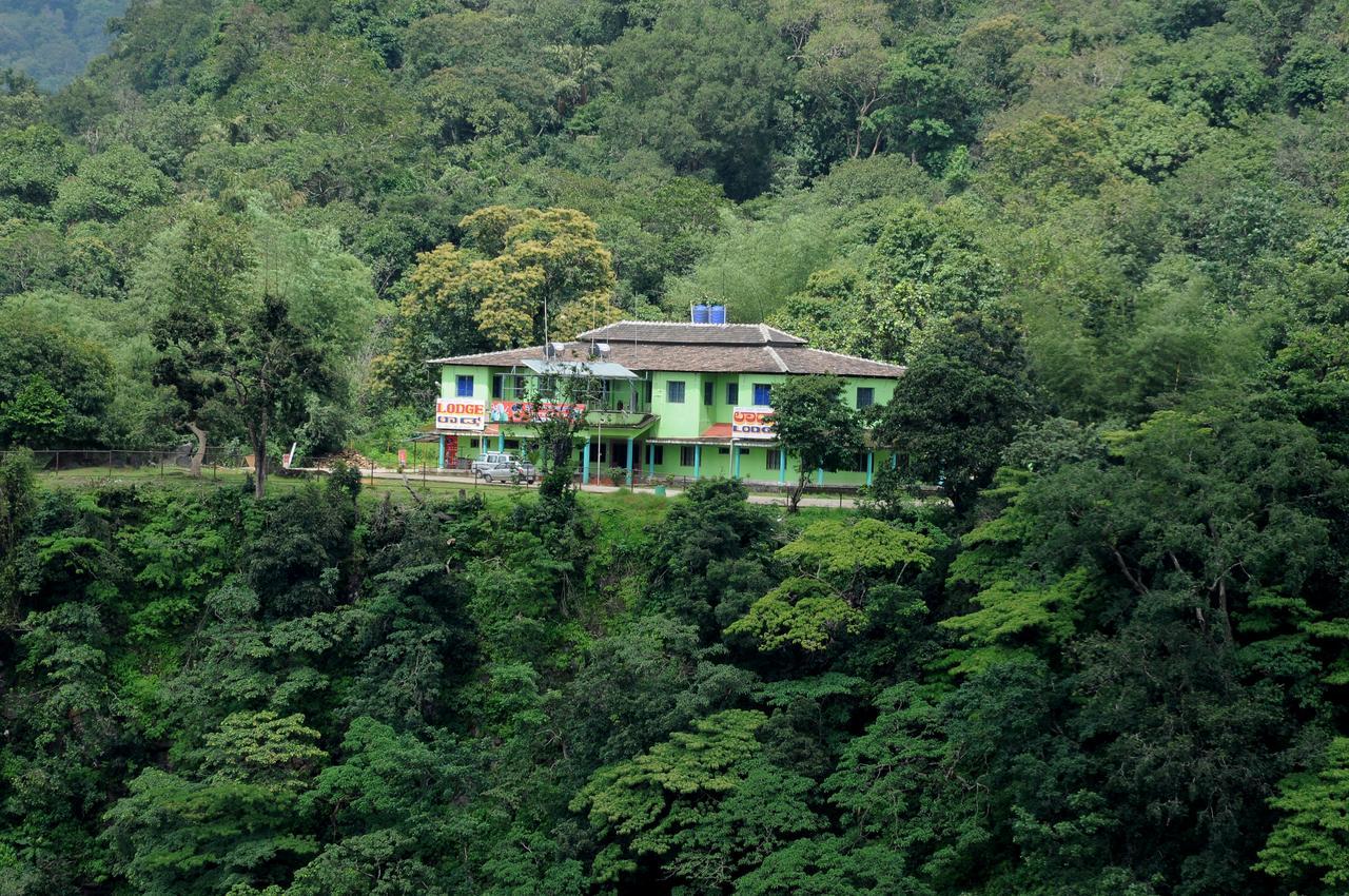 Prakruthi Yatri Nivas Hotel Mavingundi ภายนอก รูปภาพ